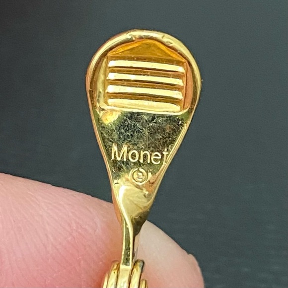 Vintage MONET Signed Gold-tone Wheat Spray Rope Feather Clip On Earrings - Picture 14 of 15